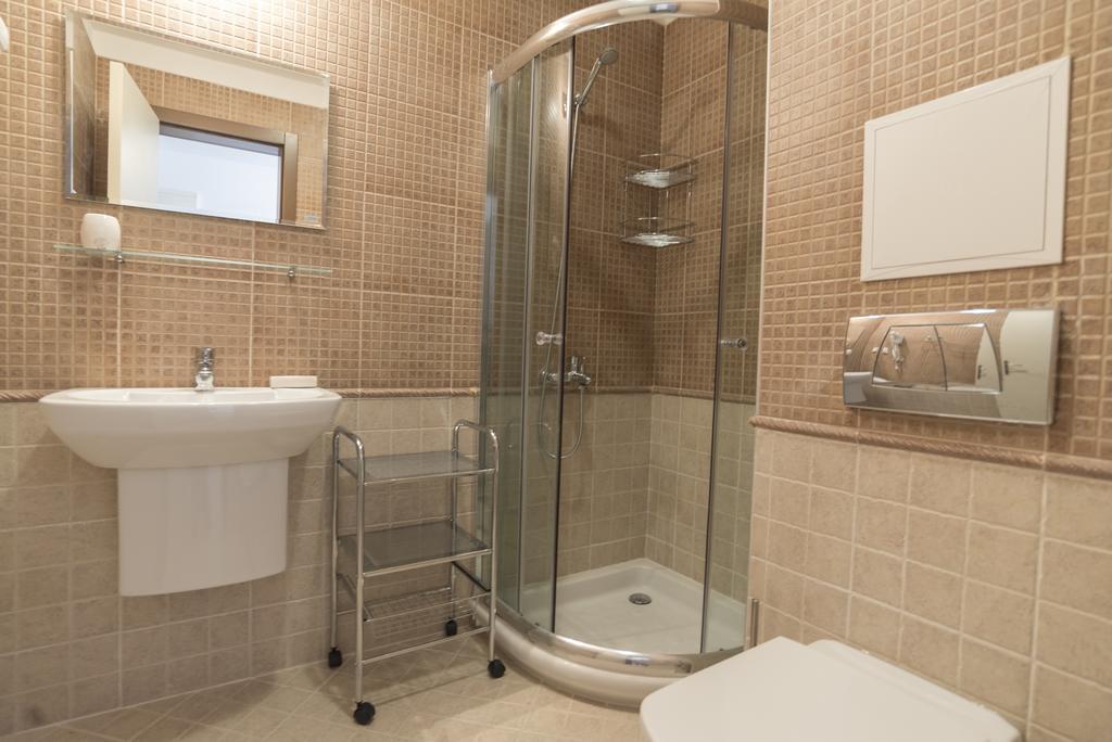 Oasis Resort & Spa Cozy Apartments 洛泽内茨 外观 照片