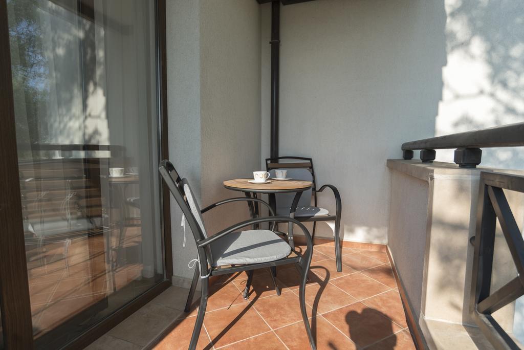 Oasis Resort & Spa Cozy Apartments 洛泽内茨 外观 照片